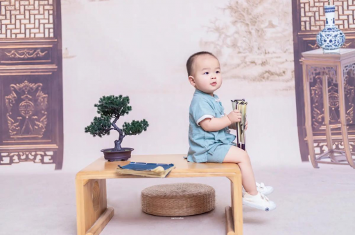 沭阳宝宝眼睛肿是什么原因